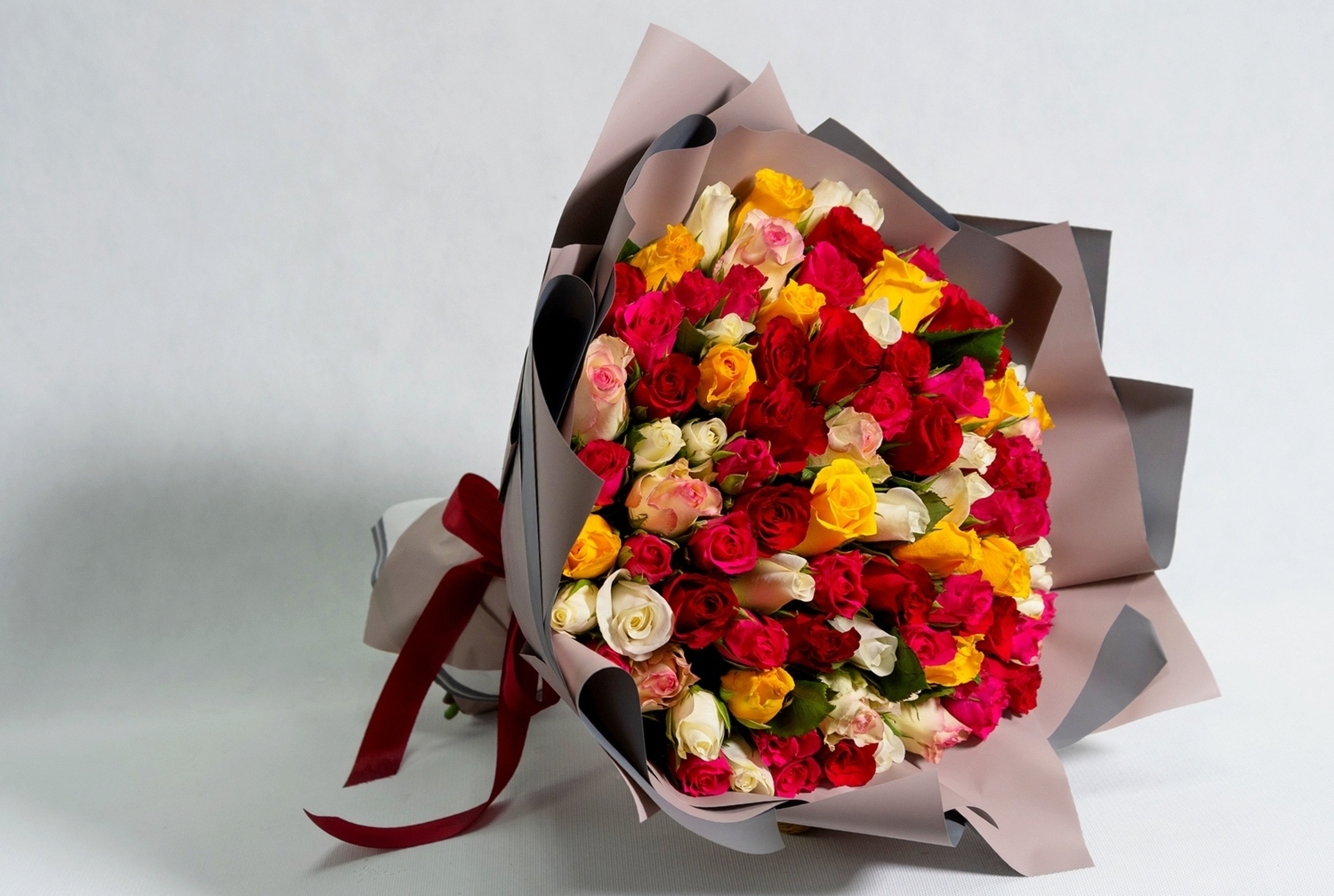 АКЦИЯ 101 роза (40 см) АКЦИЯ 101 роза (40 см)